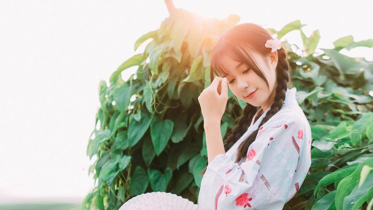 客服主管王小华